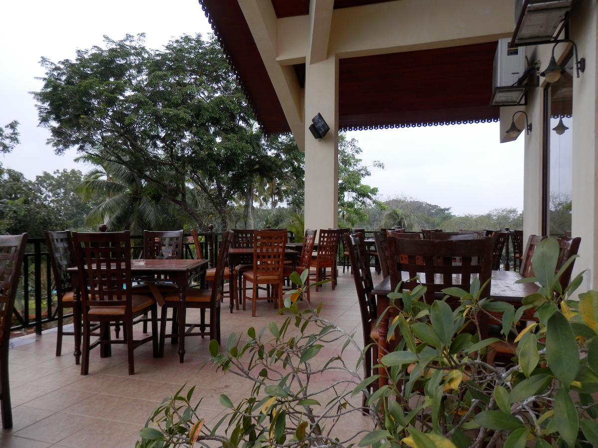 Hotel Felda Residence Tekam , Ppp Tun Razak Kampong Sungai Batu Extérieur photo