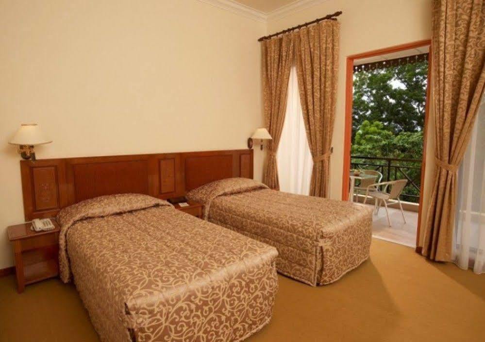 Hotel Felda Residence Tekam , Ppp Tun Razak Kampong Sungai Batu Extérieur photo
